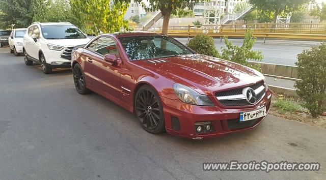 Mercedes SL 65 AMG spotted in Tehran, Iran