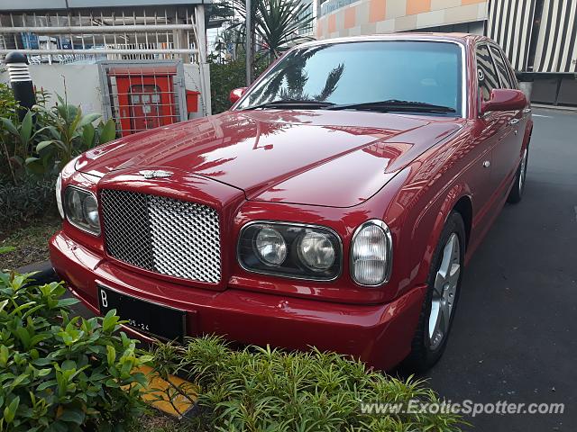 Bentley Arnage spotted in Jakarta, Indonesia