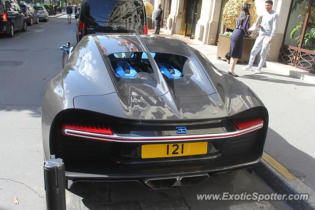 Bugatti Chiron spotted in Paris, France