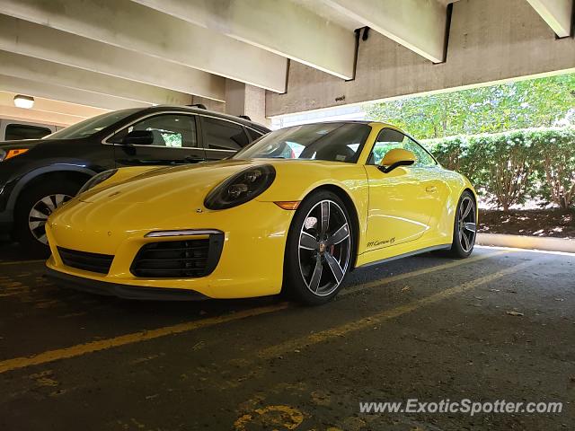 Porsche 911 spotted in Newark, New Jersey