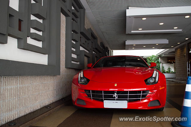 Ferrari FF spotted in Curitiba, PR, Brazil