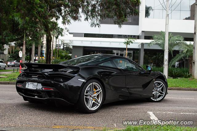 Mclaren 720S spotted in Curitiba, PR, Brazil