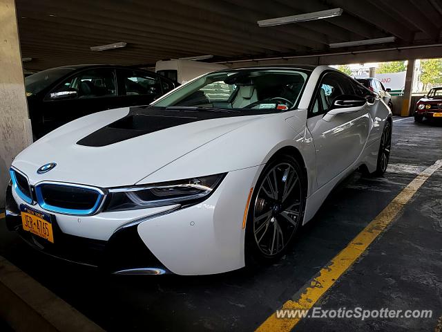 BMW I8 spotted in Manhattan, New York