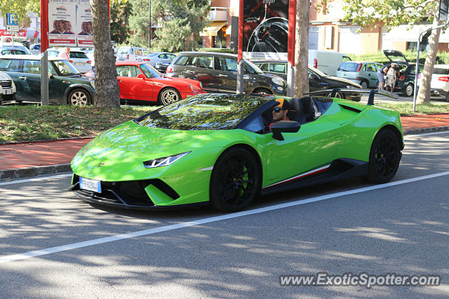 Lamborghini Huracan spotted in Modena, Italy