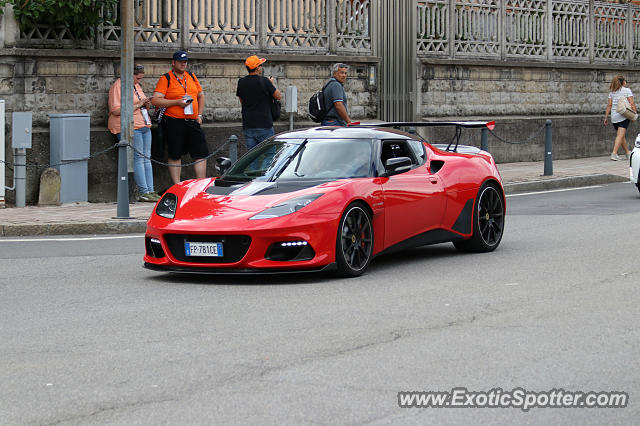 Lotus Evora spotted in Biassono, Italy
