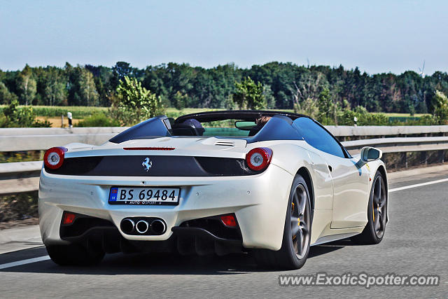 Ferrari 458 Italia spotted in Lower Saxony, Germany