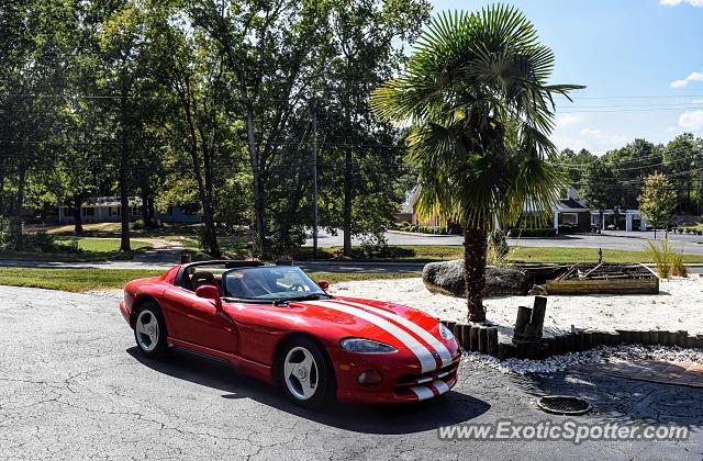 Dodge Viper spotted in Monroe, North Carolina