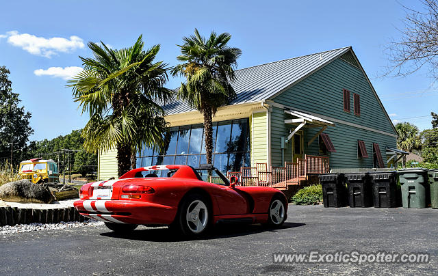 Dodge Viper spotted in Monroe, North Carolina