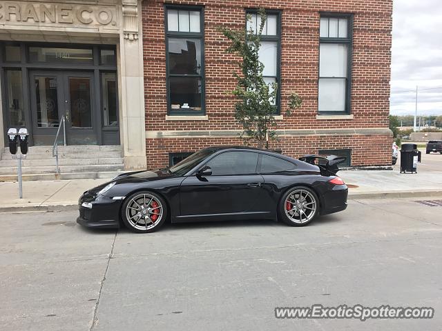 Porsche 911 GT3 spotted in Des Moines, Iowa