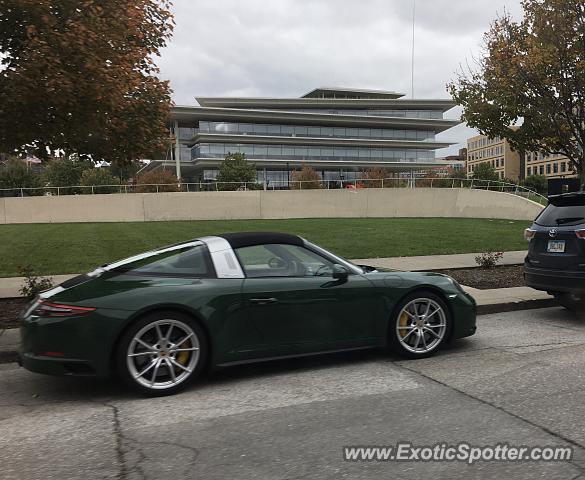 Porsche 911 spotted in Des Moines, Iowa