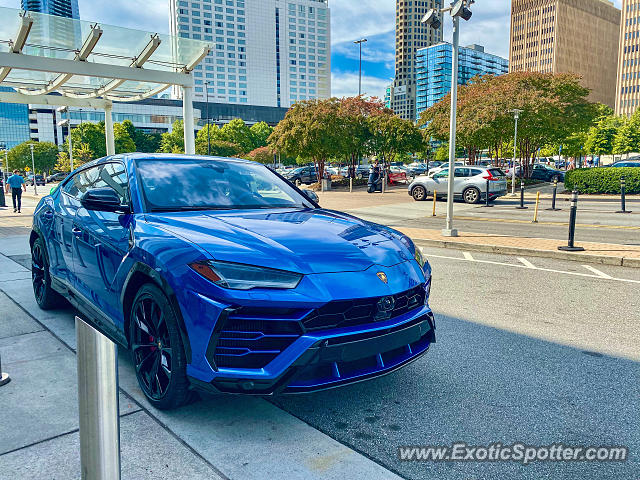 Lamborghini Urus spotted in Buckhead, Georgia