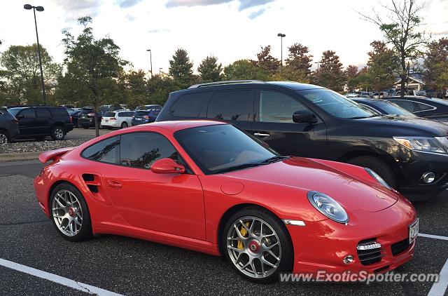 Porsche 911 GT3 spotted in Minneapolis, Minnesota
