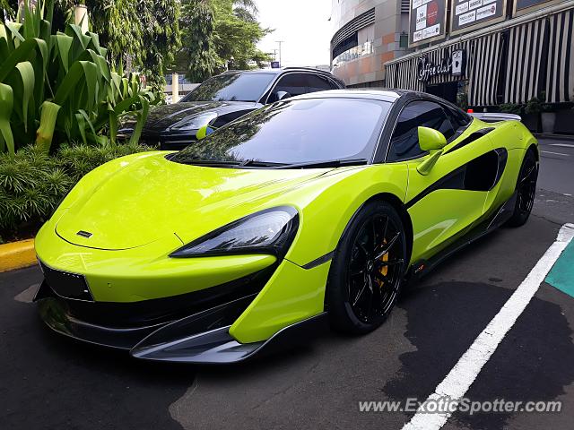 Mclaren 600LT spotted in Jakarta, Indonesia