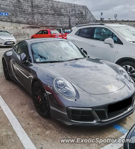 Porsche 911 spotted in Santa Cruz, Portugal