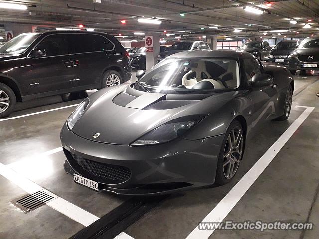 Lotus Evora spotted in Poznań, Poland
