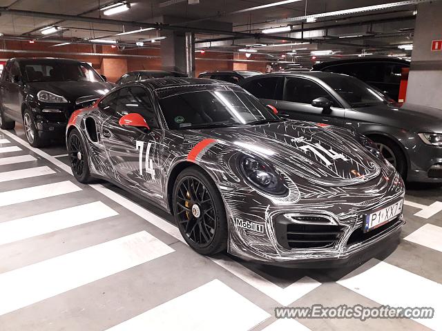 Porsche 911 Turbo spotted in Poznań, Poland