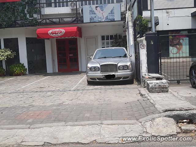 Bentley Arnage spotted in Jakarta, Indonesia