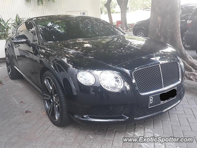 Bentley Continental spotted in Jakarta, Indonesia