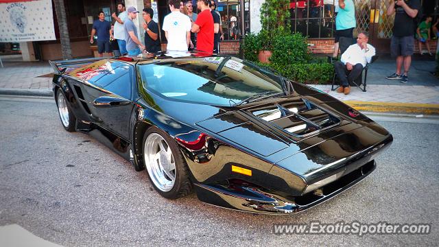 Vector W8 spotted in Miami, Florida