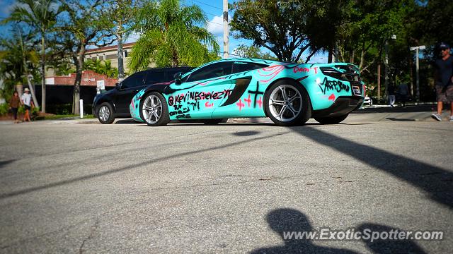 Mclaren MP4-12C spotted in Miami, Florida