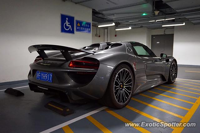Porsche 918 Spyder spotted in Shanghai, China