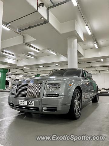 Rolls-Royce Phantom spotted in Dubai, United Arab Emirates