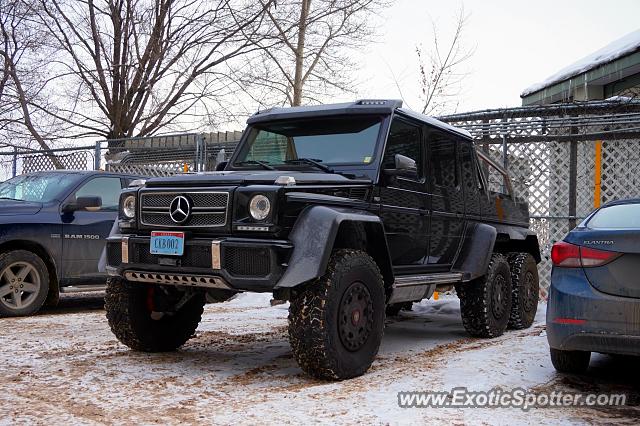 Mercedes 6x6 spotted in Edmonton, Canada