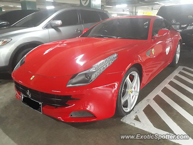 Ferrari FF spotted in Jakarta, Indonesia