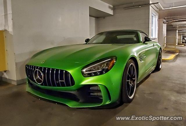 Mercedes AMG GT spotted in Chicago, Illinois