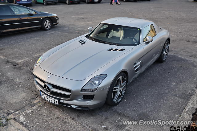 Mercedes SLS AMG spotted in Warsaw, Poland