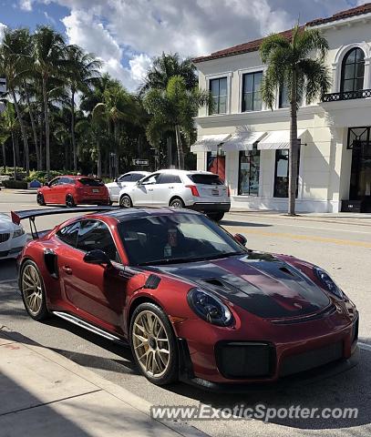 Porsche 911 GT2 spotted in Palm Beach, Florida