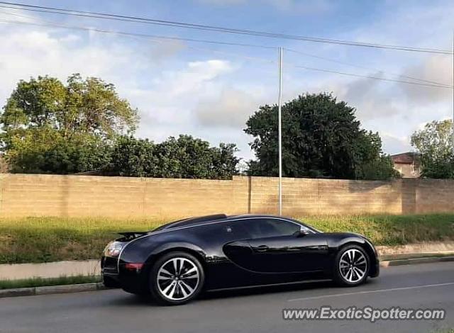Bugatti Veyron spotted in Lusaka, Zambia