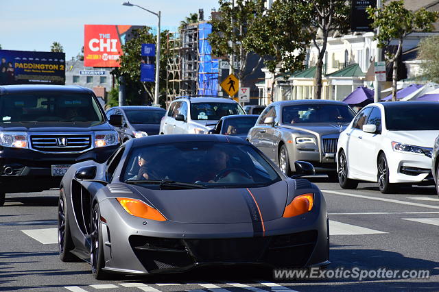 Mclaren MP4-12C spotted in Los Angeles, California