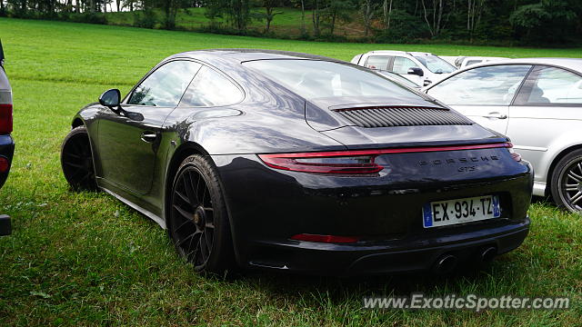 Porsche 911 spotted in La Muraz, France