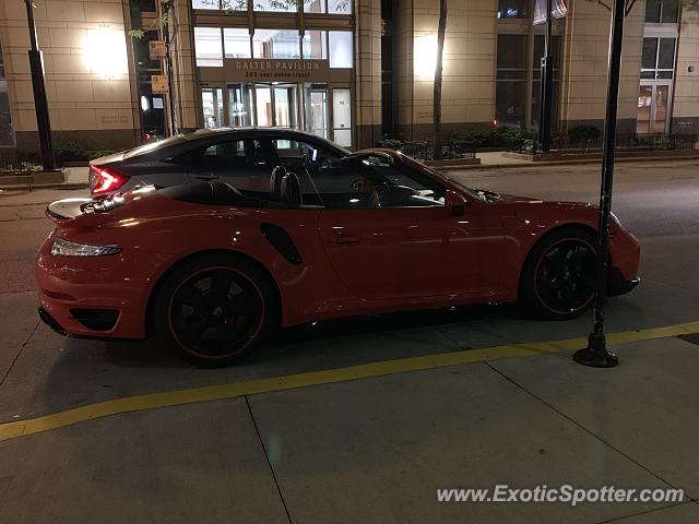 Porsche 911 Turbo spotted in Chicago, Illinois