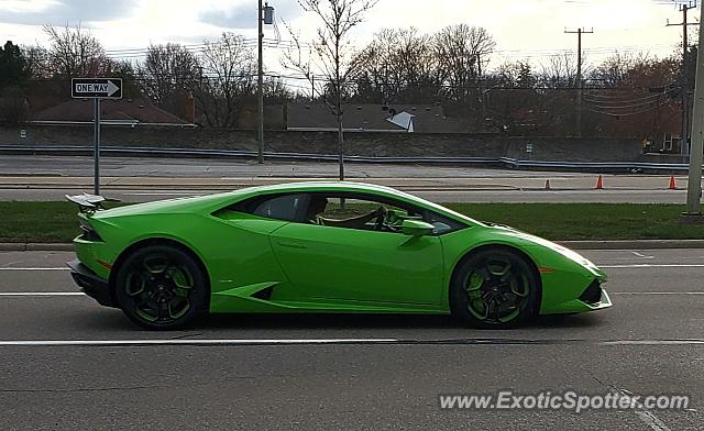 Lamborghini Huracan spotted in Royal Oaks, Michigan