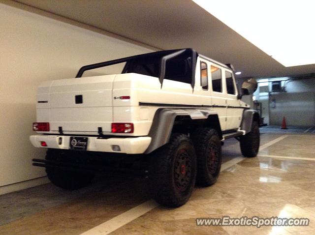 Mercedes 6x6 spotted in Beverly Hills, California