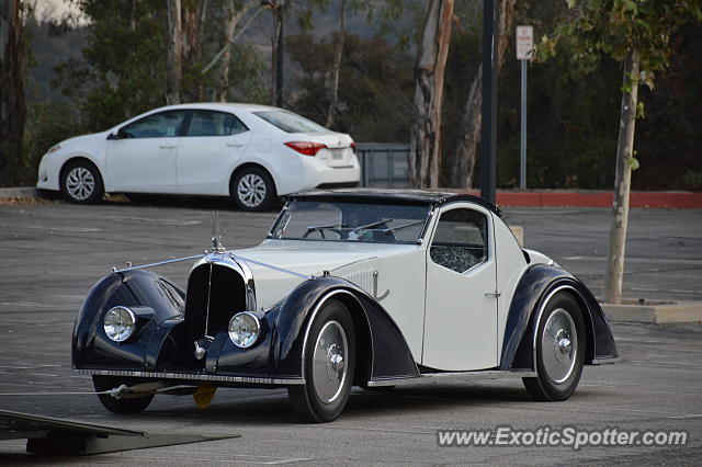 Other Vintage spotted in Los Angeles, California