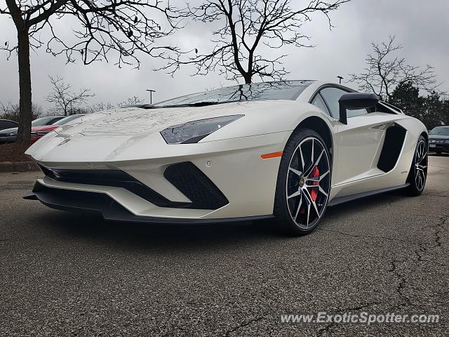 Lamborghini Aventador spotted in Dublin, Ohio