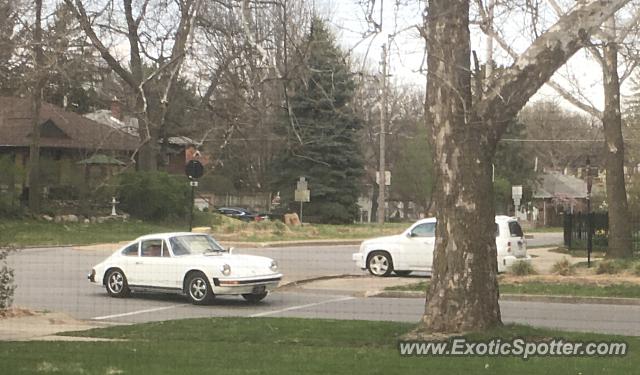 Porsche 911 spotted in Des Moines, Iowa
