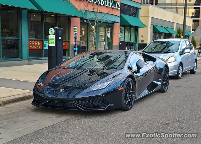 Lamborghini Huracan spotted in Minneapolis, Minnesota
