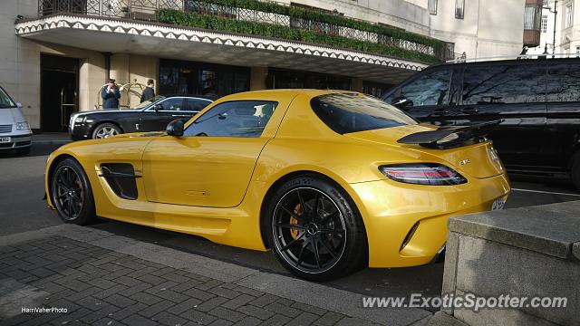 Mercedes SLS AMG spotted in London, United Kingdom