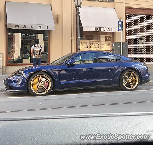 Porsche 911 spotted in Munich, Germany