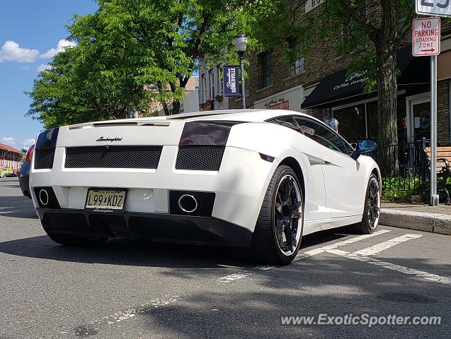 Lamborghini Gallardo spotted in Somerville, New Jersey