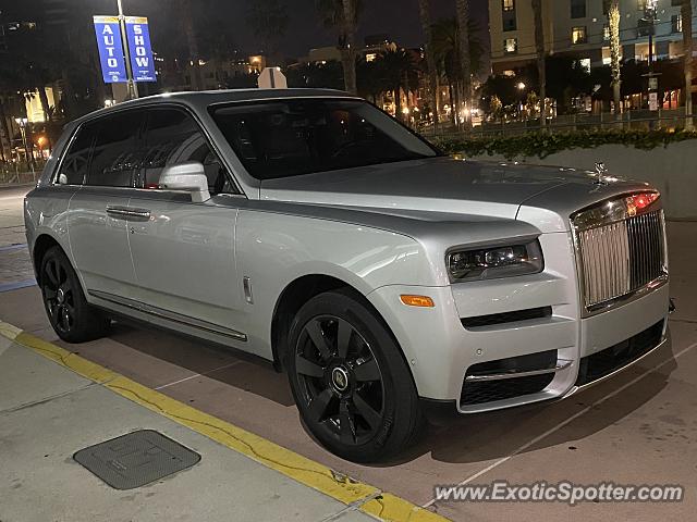 Rolls-Royce Cullinan spotted in San Diego, California