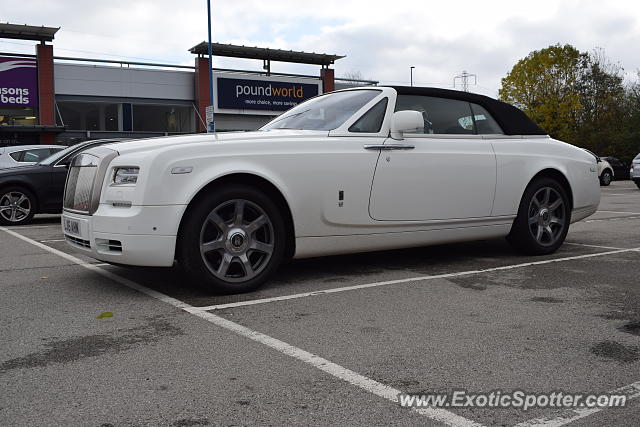 Rolls-Royce Phantom spotted in Wallsend, United Kingdom