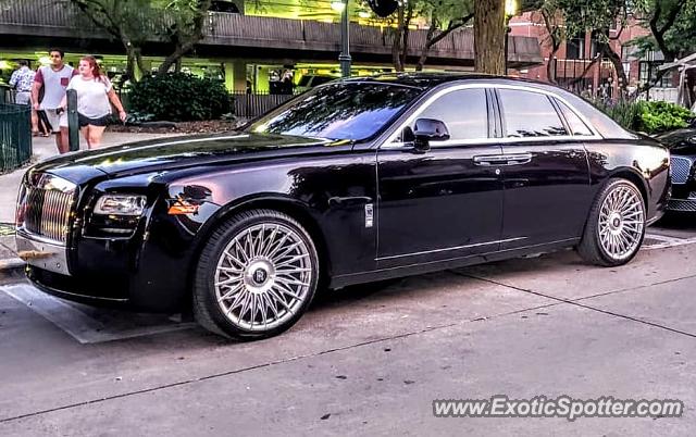 Rolls-Royce Dawn spotted in Birmingham, Michigan