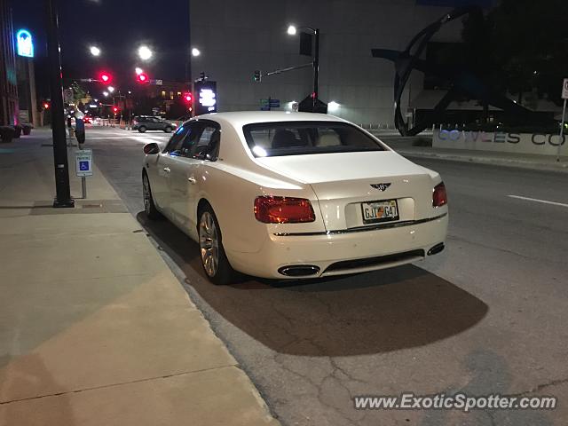 Bentley Flying Spur spotted in Des Moines, Iowa