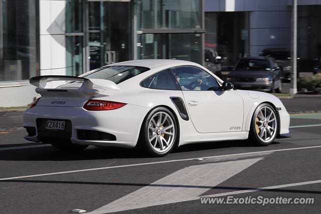 Porsche 911 GT2 spotted in Auckland, New Zealand