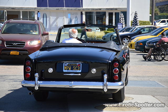 Rolls-Royce Silver Cloud spotted in Malibu, California